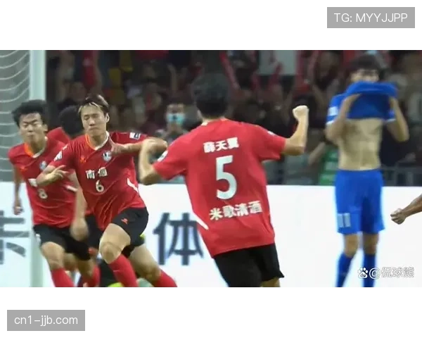 赛事通讯江苏省足超联赛首届落幕 泰州队点球击败南通队加冕冠军