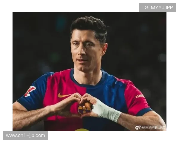 巴萨3-1逆转阿拉维斯，莱万主场10球延续射手王状态